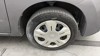 Used 2014 Maruti Suzuki Wagon R 1.0 [2010-2019] VXi Petrol Manual tyres RIGHT FRONT TYRE RIM VIEW