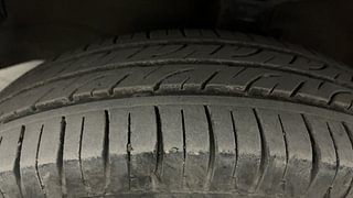 Used 2014 Maruti Suzuki Wagon R 1.0 [2010-2019] VXi Petrol Manual tyres LEFT FRONT TYRE TREAD VIEW