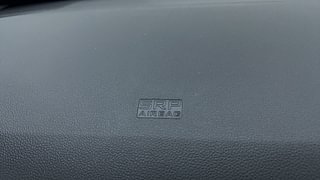 Used 2021 Renault Triber RXZ Petrol Manual top_features Side airbags
