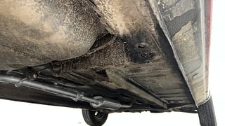 Used 2018 Renault Kwid [2015-2019] RXT Petrol Manual extra REAR RIGHT UNDERBODY VIEW