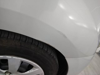 Used 2013 Hyundai Eon [2011-2018] Magna Petrol Manual dents MINOR DENT