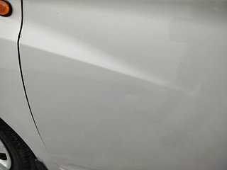 Used 2013 Hyundai Eon [2011-2018] Magna Petrol Manual dents MINOR DENT