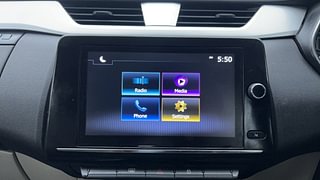 Used 2021 Renault Triber RXZ Petrol Manual top_features Integrated (in-dash) music system