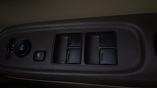 Used 2013 Honda Brio [2011-2016] S MT Petrol Manual top_features Power windows