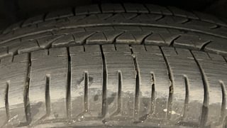 Used 2018 Maruti Suzuki Baleno [2015-2019] Delta Petrol Petrol Manual tyres RIGHT FRONT TYRE TREAD VIEW