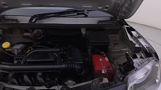 Used 2020 Renault Kwid [2015-2019] 1.0 RXT AMT Opt Petrol Automatic engine ENGINE LEFT SIDE HINGE & APRON VIEW
