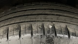 Used 2017 Maruti Suzuki Baleno [2015-2019] Zeta Petrol Petrol Manual tyres LEFT REAR TYRE TREAD VIEW