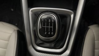 Used 2021 Kia Sonet HTX Plus 1.5 Diesel Manual interior GEAR  KNOB VIEW