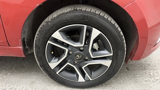 Used 2019 Tata Tigor Revotron XZA Petrol Automatic tyres RIGHT FRONT TYRE RIM VIEW