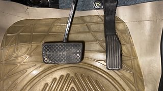 Used 2016 Honda City VX CVT Petrol Automatic interior PEDALS VIEW