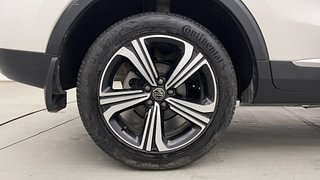 Used 2023 MG Motors Astor Sharp EX 1.5 MT Petrol Manual tyres RIGHT REAR TYRE RIM VIEW
