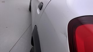 Used 2020 Renault Kwid [2015-2019] 1.0 RXT AMT Opt Petrol Automatic dents MINOR SCRATCH