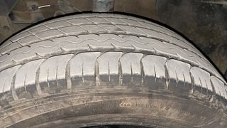 Used 2018 Maruti Suzuki Vitara Brezza [2016-2020] ZDi Plus Diesel Manual tyres LEFT FRONT TYRE TREAD VIEW