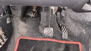 Used 2020 Renault Kwid [2015-2019] 1.0 RXT AMT Opt Petrol Automatic interior PEDALS VIEW