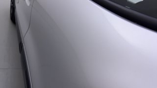 Used 2023 Renault Kwid Climber AMT 1.0L SCe Petrol Automatic dents MINOR DENT