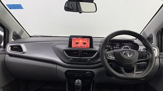 Used 2021 Tata Altroz XT 1.2 Petrol Manual interior DASHBOARD VIEW