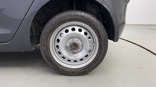 Used 2021 Tata Altroz XT 1.2 Petrol Manual tyres LEFT REAR TYRE RIM VIEW