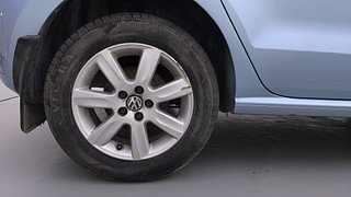 Used 2012 Volkswagen Polo [2010-2014] Highline1.2L (P) Petrol Manual tyres RIGHT REAR TYRE RIM VIEW