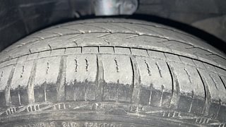 Used 2018 Honda Brio [2017-2018] VX MT Petrol Manual tyres RIGHT FRONT TYRE TREAD VIEW
