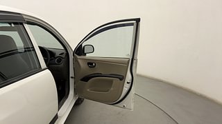 Used 2016 Hyundai i10 magna 1.1 Petrol Manual interior RIGHT FRONT DOOR OPEN VIEW