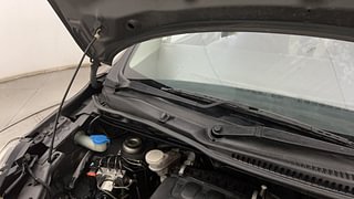 Used 2016 Maruti Suzuki Wagon R 1.0 [2015-2019] VXi (O) AMT Petrol Automatic engine ENGINE RIGHT SIDE HINGE & APRON VIEW