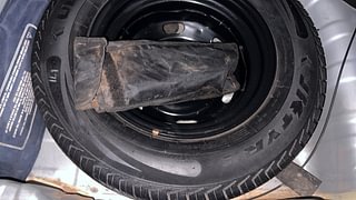 Used 2019 Renault Kwid [2015-2019] RXL Petrol Manual tyres SPARE TYRE VIEW