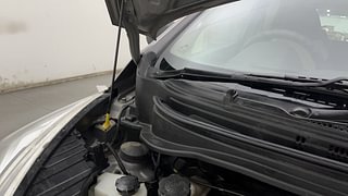Used 2014 Hyundai Eon [2011-2018] Era + Petrol Manual engine ENGINE RIGHT SIDE HINGE & APRON VIEW