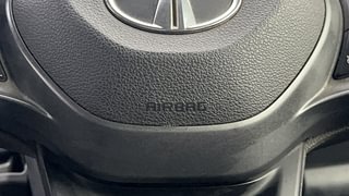 Used 2021 Tata Altroz XT 1.2 Petrol Manual top_features Airbags