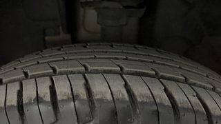 Used 2017 Renault Kwid [2015-2019] 1.0 RXL AMT Petrol Automatic tyres LEFT FRONT TYRE TREAD VIEW