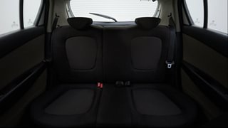 Used 2013 Hyundai i20 [2012-2014] Asta 1.2 Petrol Manual interior REAR SEAT CONDITION VIEW