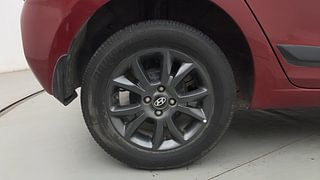 Used 2019 Hyundai Elite i20 [2018-2020] Sportz Plus 1.2 Petrol Manual tyres RIGHT REAR TYRE RIM VIEW