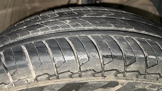 Used 2023 Maruti Suzuki Swift VXI Petrol Manual tyres RIGHT FRONT TYRE TREAD VIEW