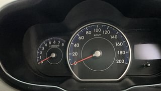 Used 2016 Hyundai i10 magna 1.1 Petrol Manual top_features Digital Tachometer