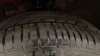 Used 2016 Hyundai Elite i20 [2014-2018] Asta 1.2 Petrol Manual tyres LEFT FRONT TYRE TREAD VIEW