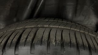 Used 2014 Honda City S Petrol Manual tyres LEFT REAR TYRE TREAD VIEW