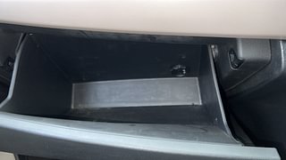 Used 2016 Hyundai Grand i10 [2013-2017] Sportz 1.2 Kappa VTVT Petrol Manual top_features Glove box cooling