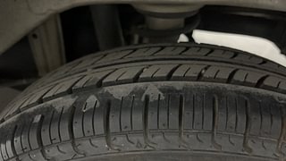 Used 2013 Maruti Suzuki Alto 800 [2012-2016] Lxi Petrol Manual tyres LEFT REAR TYRE TREAD VIEW