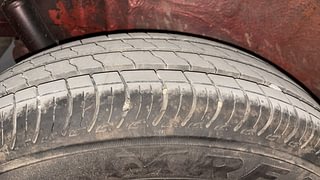Used 2015 Maruti Suzuki Wagon R 1.0 [2010-2019] VXi Petrol Manual tyres RIGHT REAR TYRE TREAD VIEW