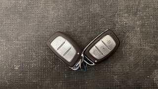 Used 2019 Hyundai Creta [2018-2020] 1.6 SX AT Diesel Automatic extra CAR KEY VIEW
