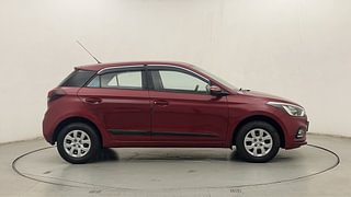 Used 2018 Hyundai Elite i20 [2014-2018] Sportz 1.2 Petrol Manual exterior RIGHT SIDE VIEW