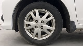 Used 2018 Honda Brio [2017-2018] VX MT Petrol Manual tyres LEFT FRONT TYRE RIM VIEW