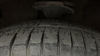 Used 2010 Hyundai i10 Sportz 1.2 AT Petrol Automatic tyres LEFT FRONT TYRE TREAD VIEW