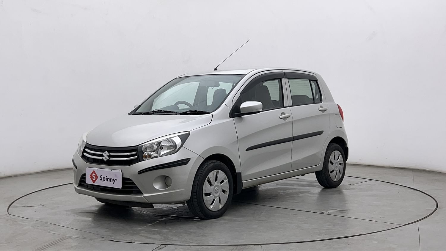 LEFT FRONT CORNER VIEW