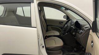Used 2016 Hyundai i10 magna 1.1 Petrol Manual interior RIGHT SIDE FRONT DOOR CABIN VIEW