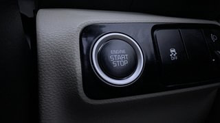 Used 2022 Kia Sonet HTX 1.0 iMT Petrol Manual top_features Keyless start