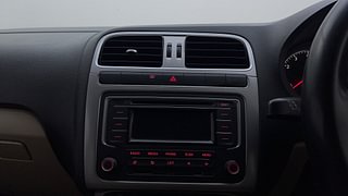 Used 2014 Volkswagen Polo [2010-2014] Highline1.2L (P) Petrol Manual top_features Integrated (in-dash) music system