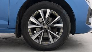 Used 2022 Skoda Slavia Style 1.0L TSI AT Petrol Automatic tyres RIGHT FRONT TYRE RIM VIEW