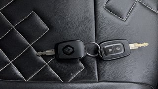 Used 2020 Renault Kwid RXL 1.0 SCE Petrol Manual extra CAR KEY VIEW