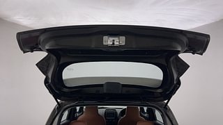 Used 2019 Renault Kwid [2017-2019] CLIMBER 1.0 AMT Petrol Automatic interior DICKY DOOR OPEN VIEW