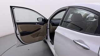 Used 2015 Hyundai Fluidic Verna 4S [2015-2017] 1.6 CRDi SX AT Diesel Automatic interior LEFT FRONT DOOR OPEN VIEW
